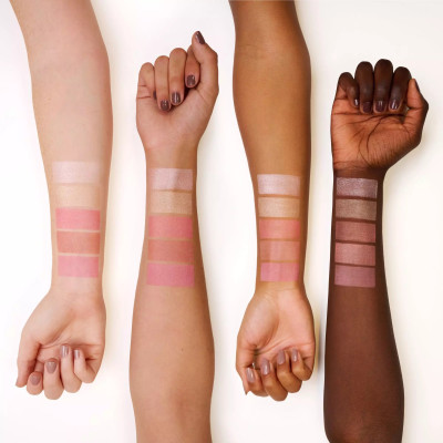ESSENCE - Peachy BLOSSOM Blush & Highlighter Palette